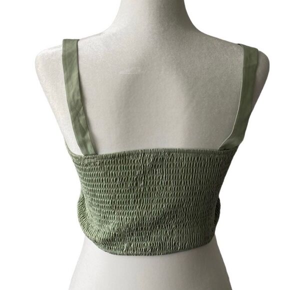 Shein Womans Cropped Top Green Gathered Fabric SZ S - Picture 2 of 11